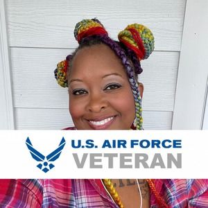 Meet your Posher, Veronique c.